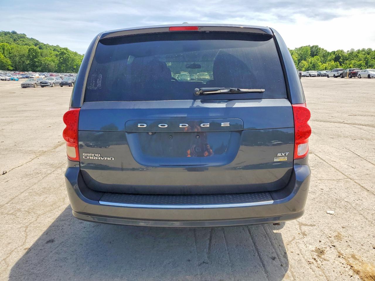 Dodge Caravan Sxt