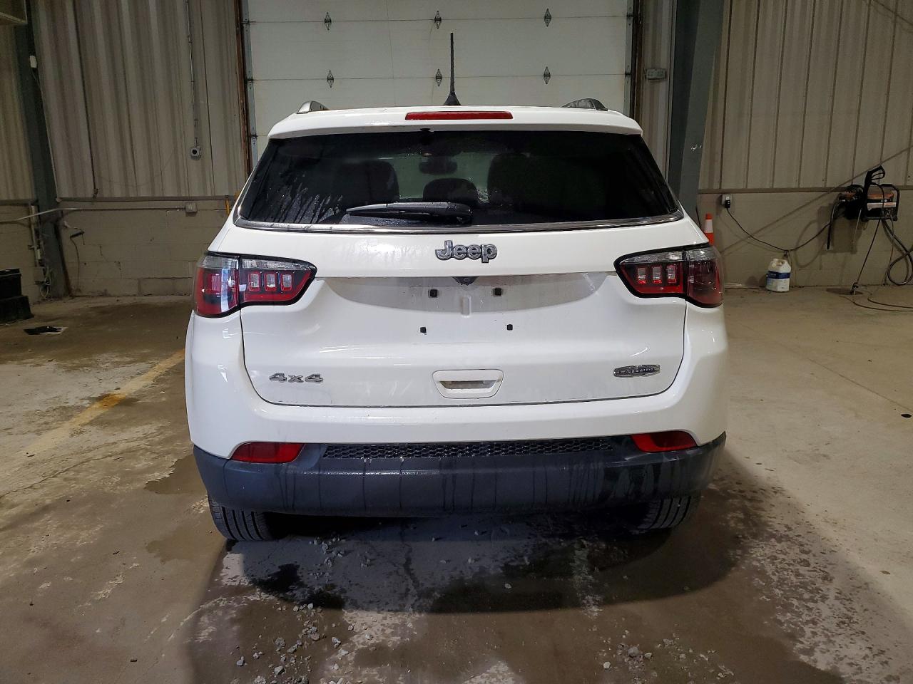Jeep Compass Latitude