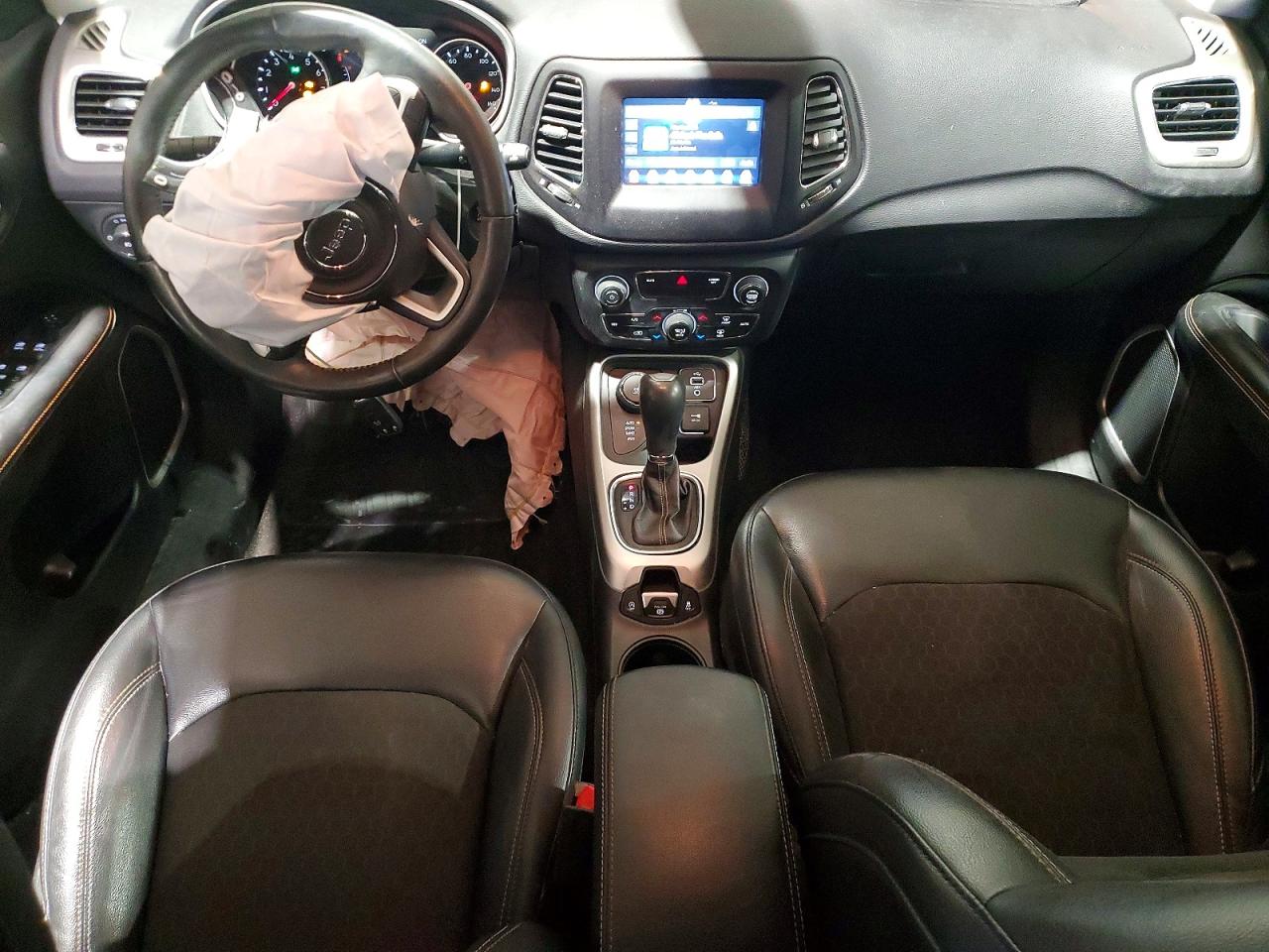 Jeep Compass Latitude