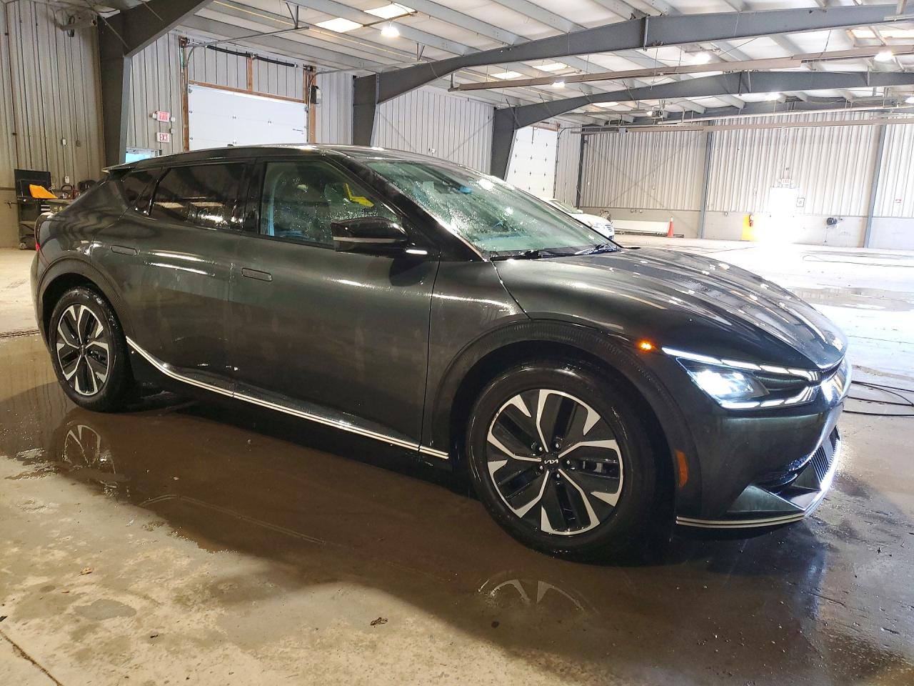 Kia EV6 Wind