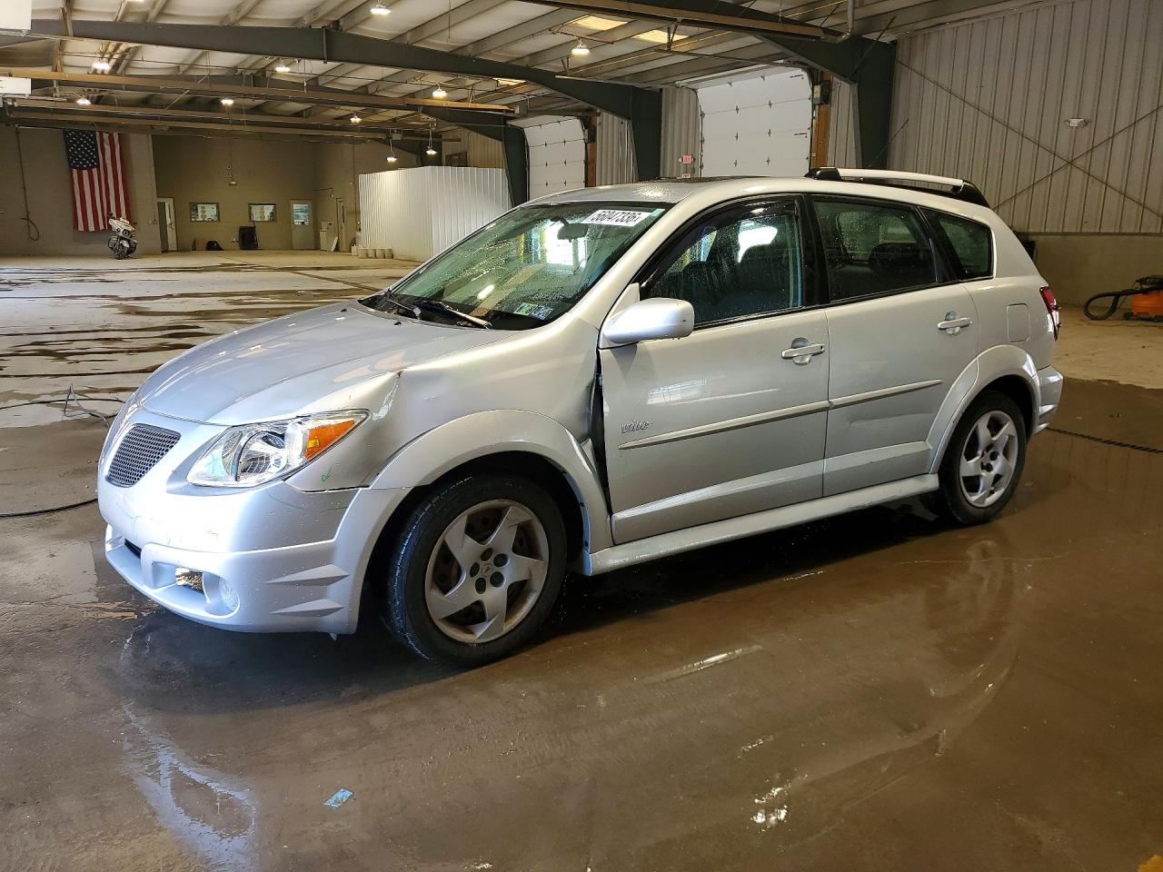 Salvage Pontiac Vibe Image