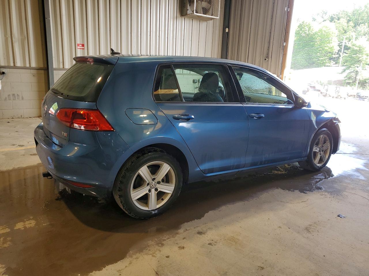 Volkswagen Golf S