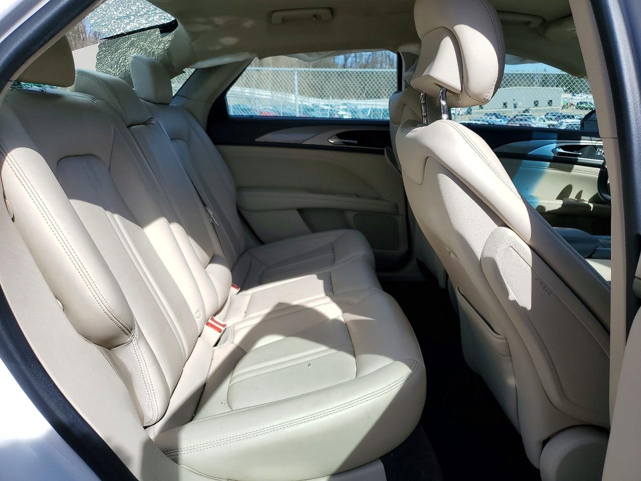 Lincoln MKZ Premiere