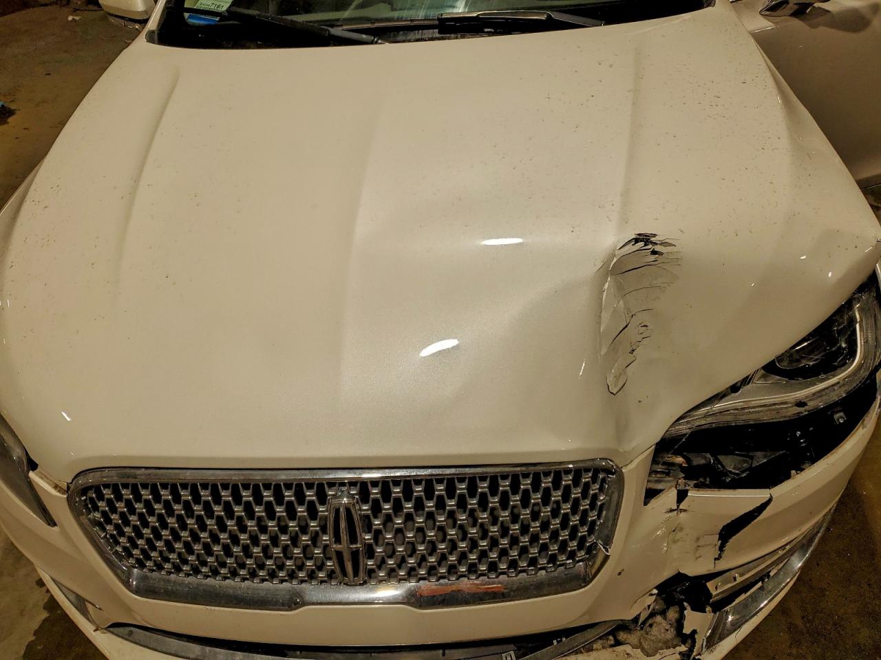 Lincoln MKZ Premiere