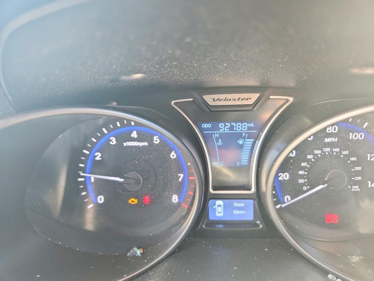 Hyundai VELOSTER Turbo