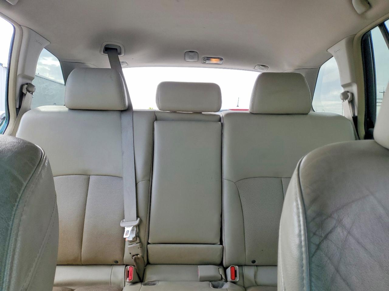 Subaru Outback 3.6r Limited