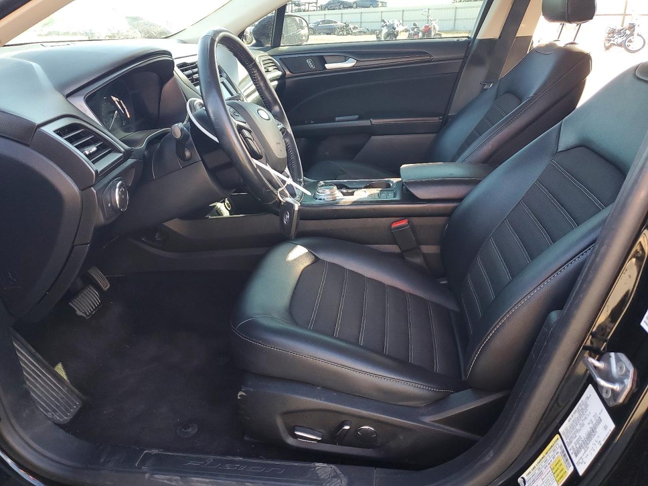 Ford Fusion Se Hybrid