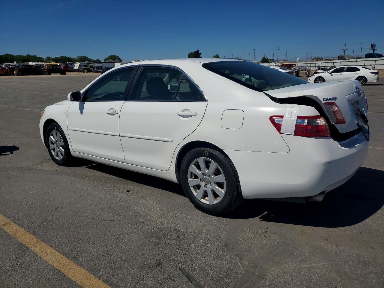 Toyota Camry Xle V6