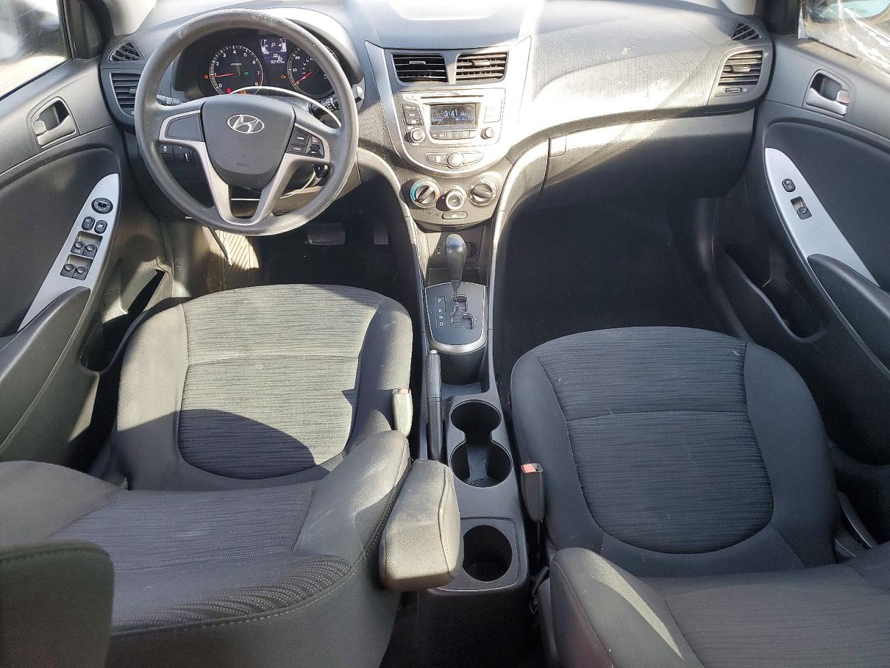 Hyundai ACCENT Se