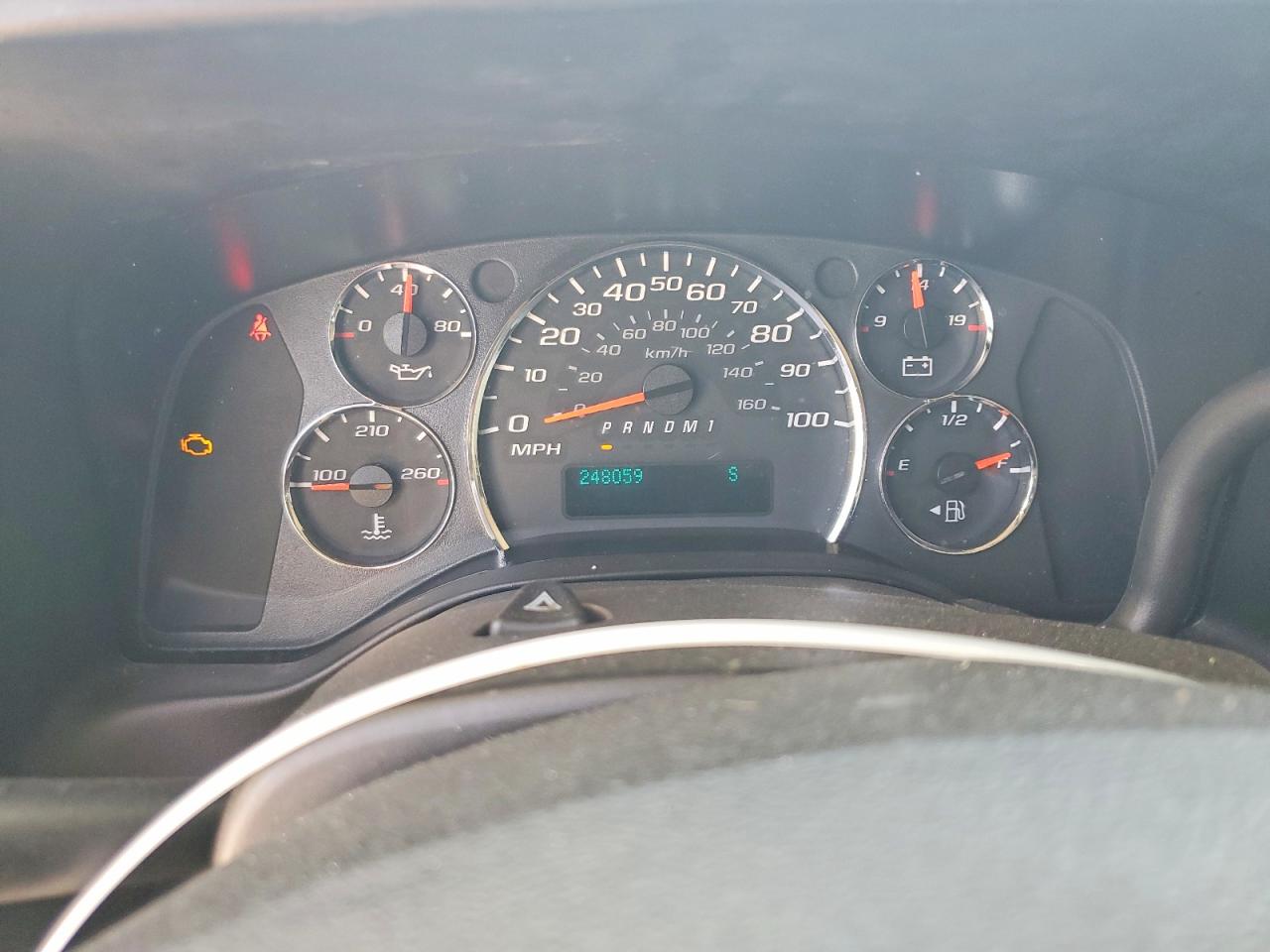 Chevrolet Express Lt