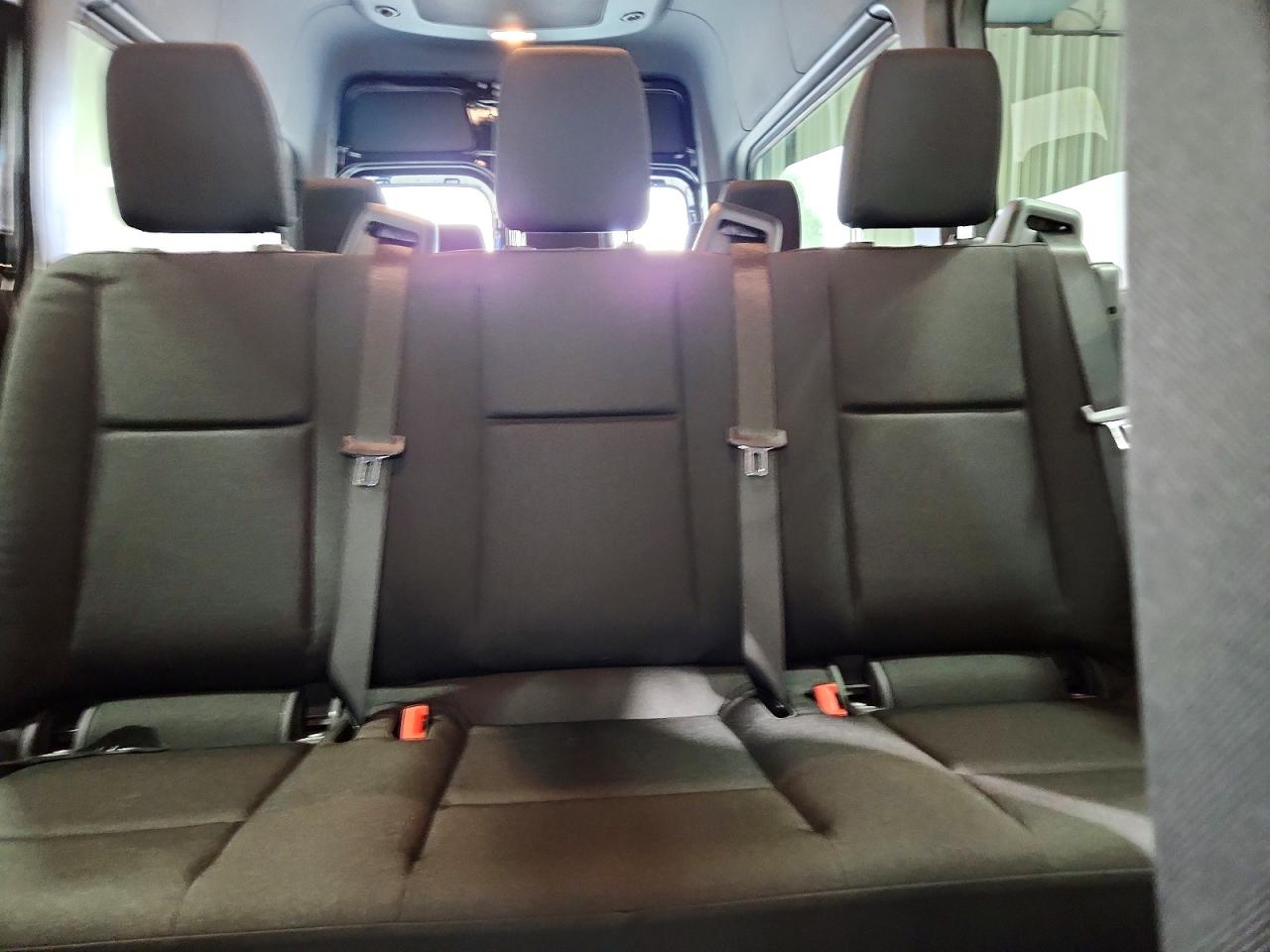 Mercedes-Benz Sprinter 2500