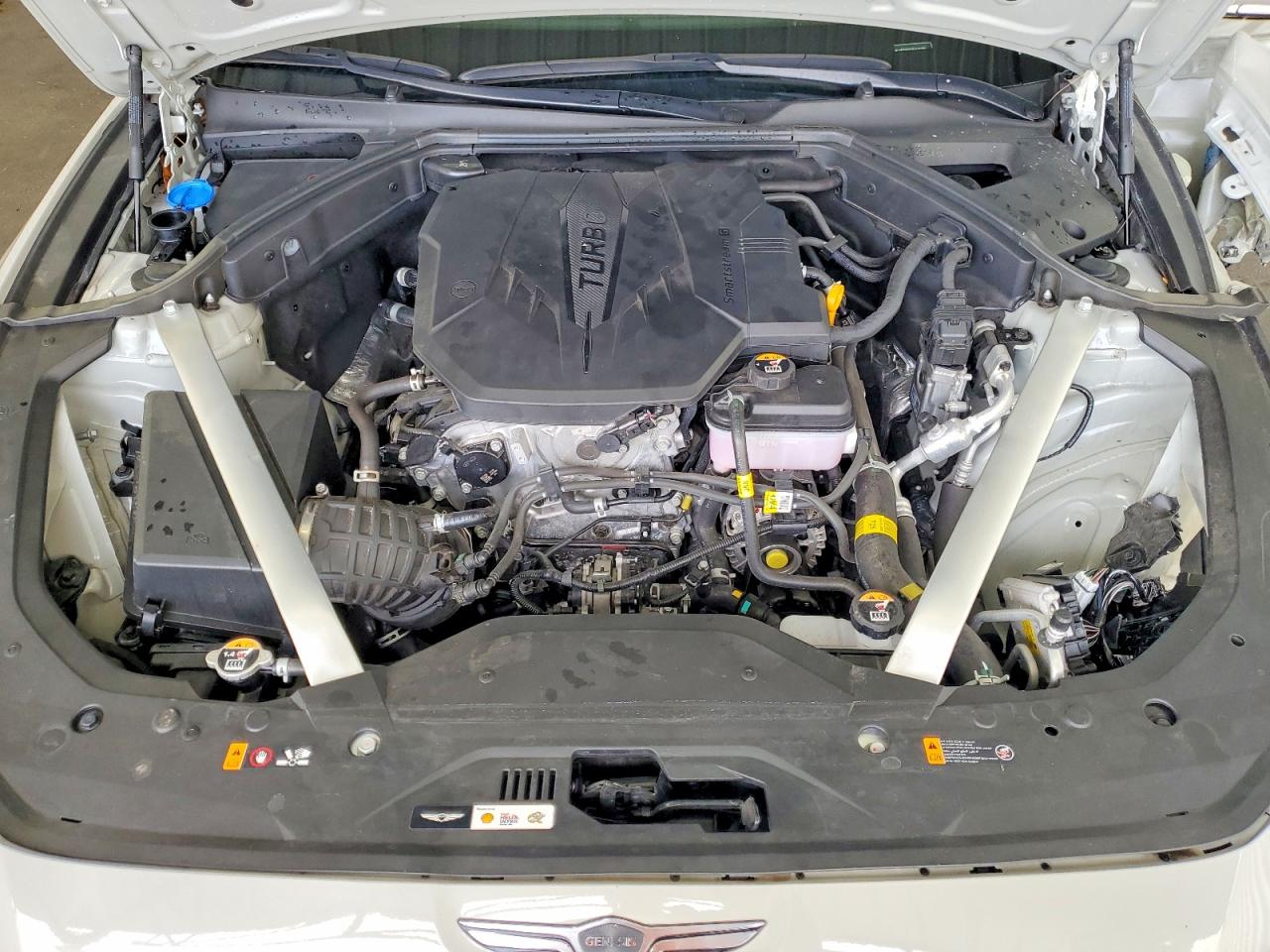 Genesis G70 2.5t Standard