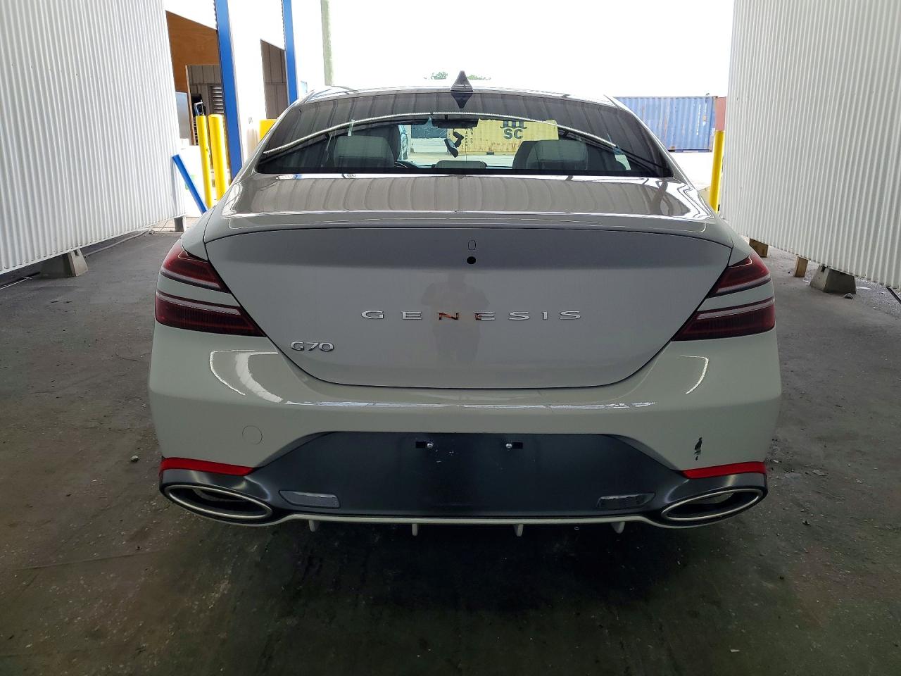 Genesis G70 2.5t Standard