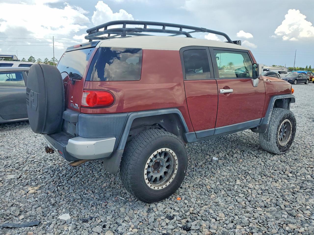 Toyota FJ Cruiser Base