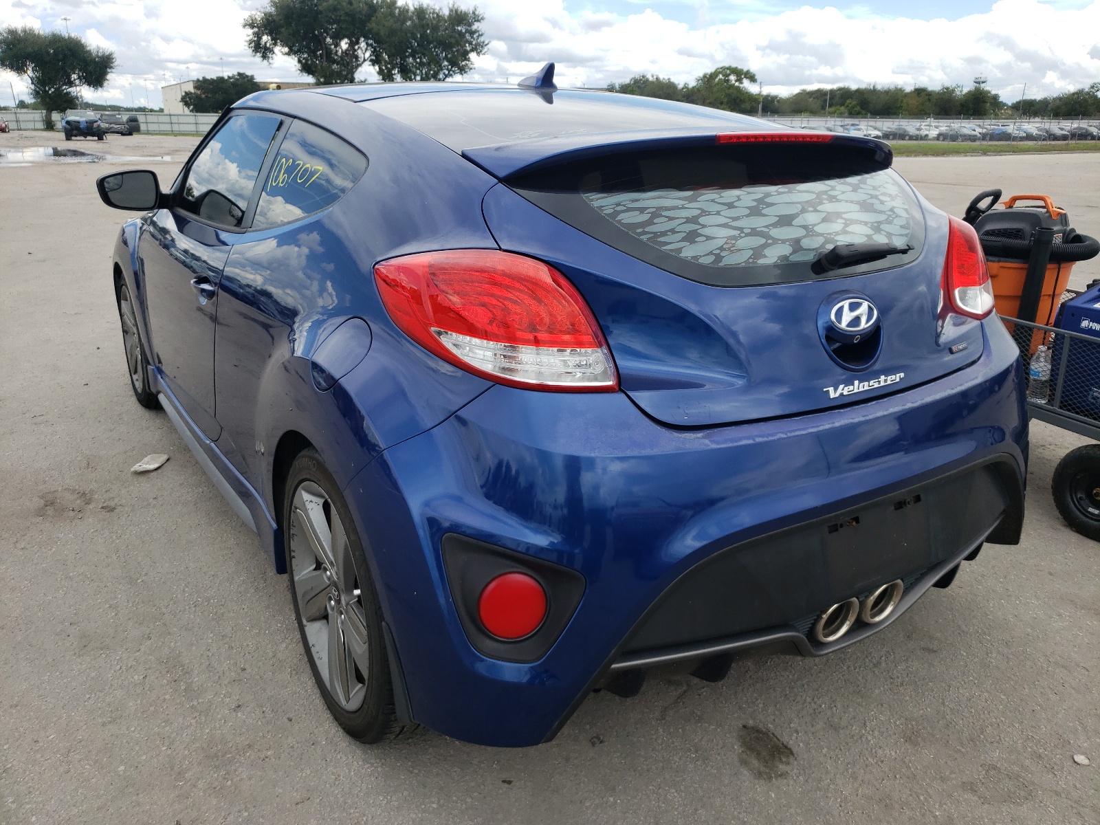 Hyundai VELOSTER Turbo