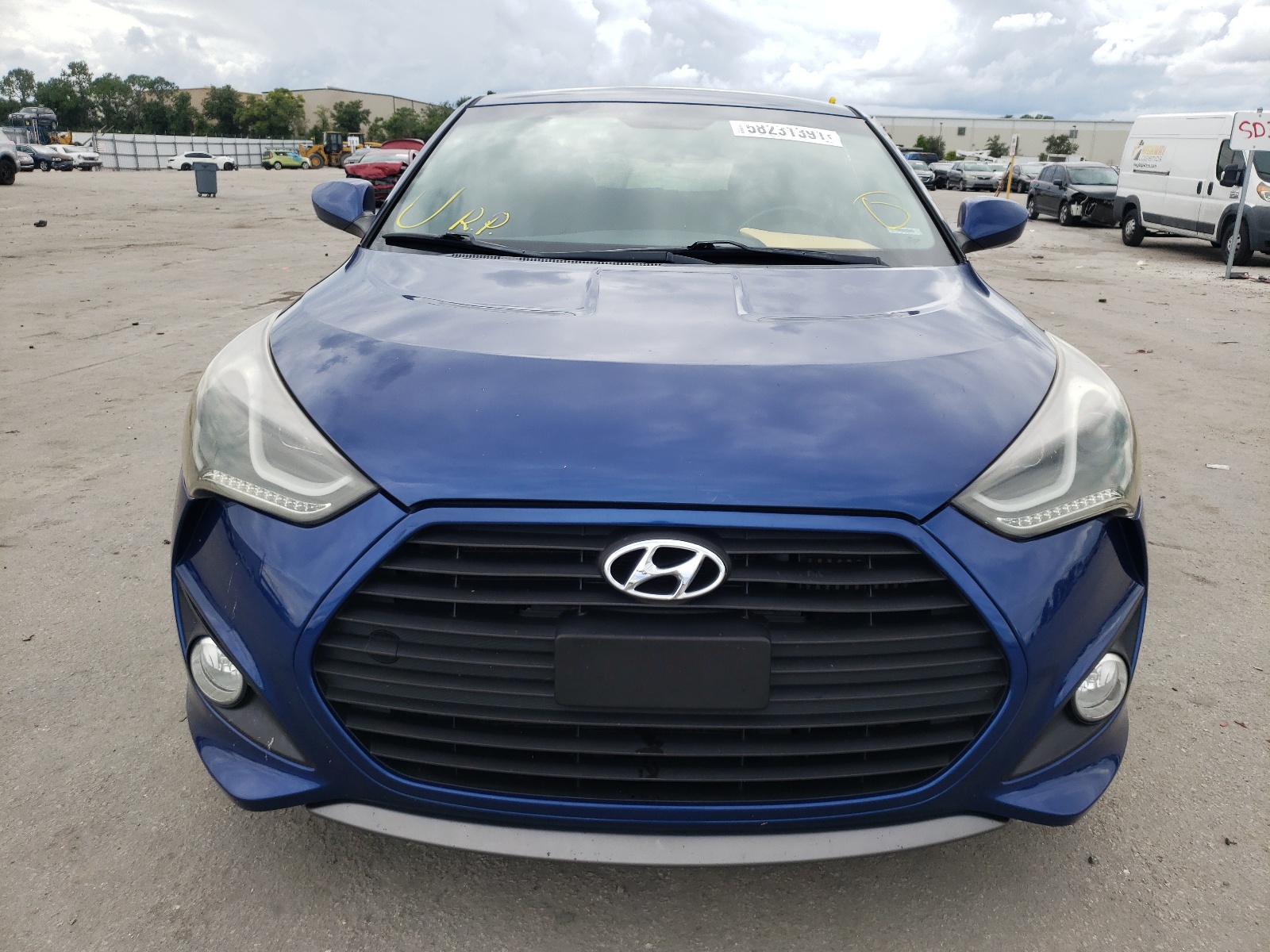 Hyundai VELOSTER Turbo