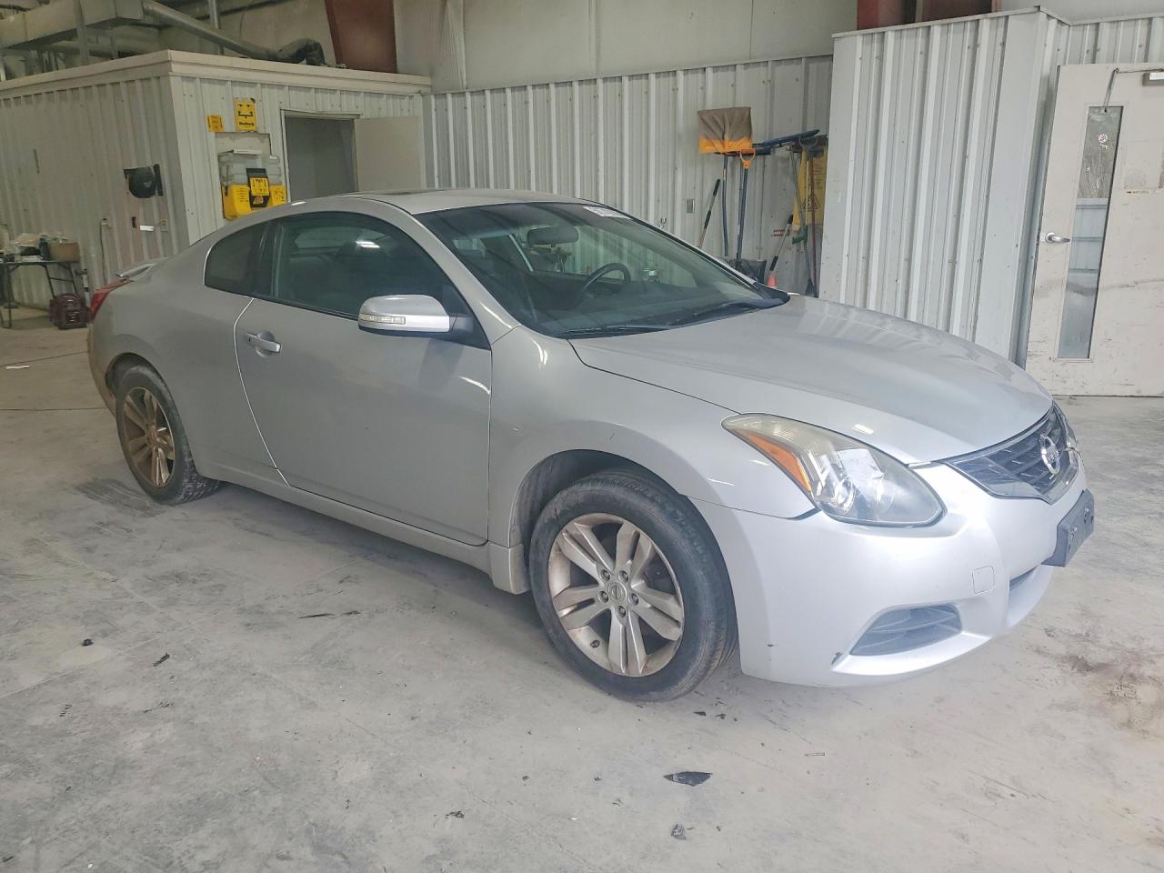 Nissan Altima S