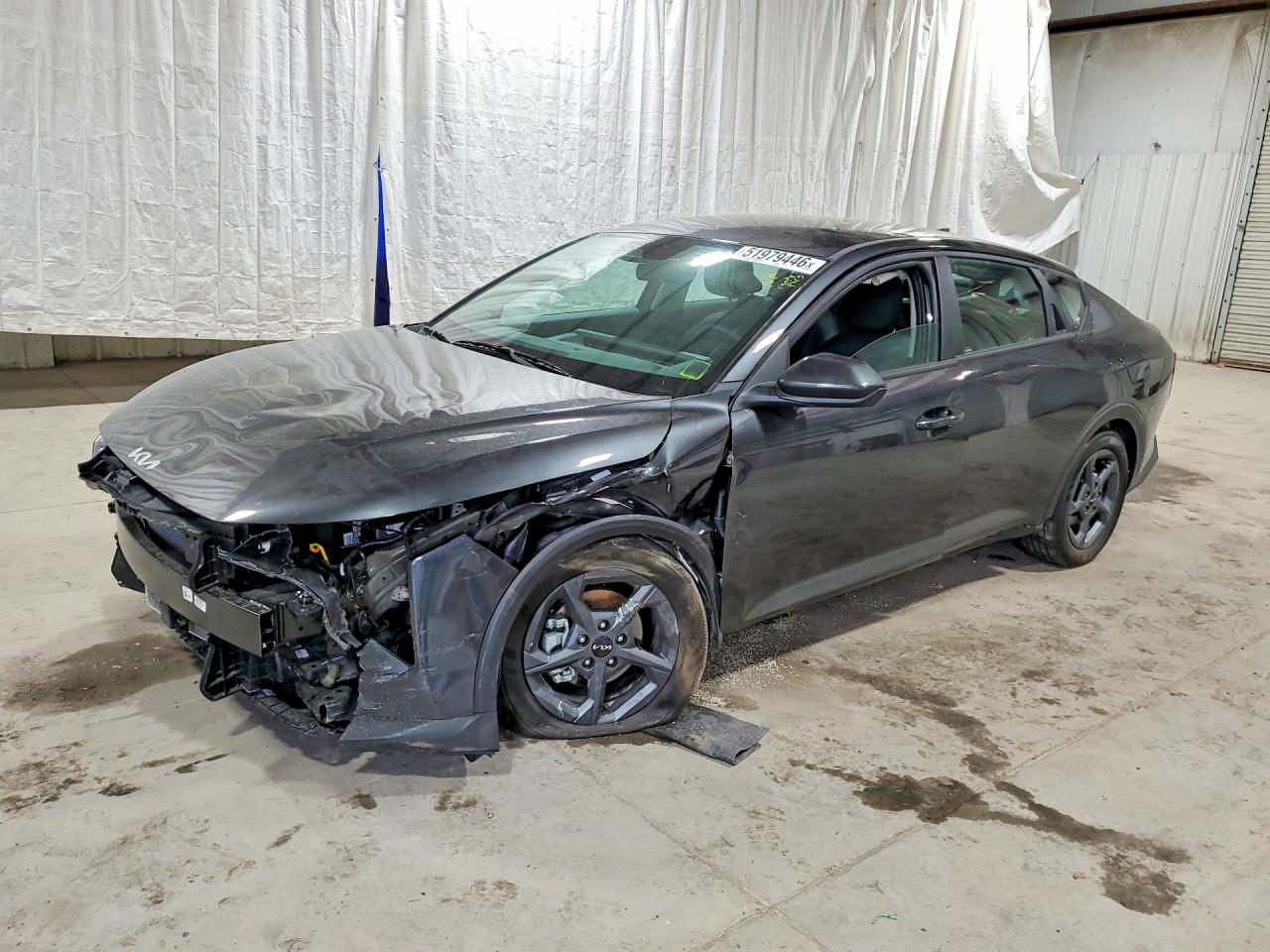 Salvage Kia K4 Image