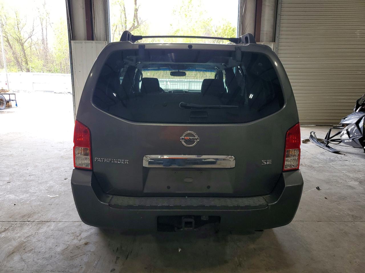Nissan Pathfinder S