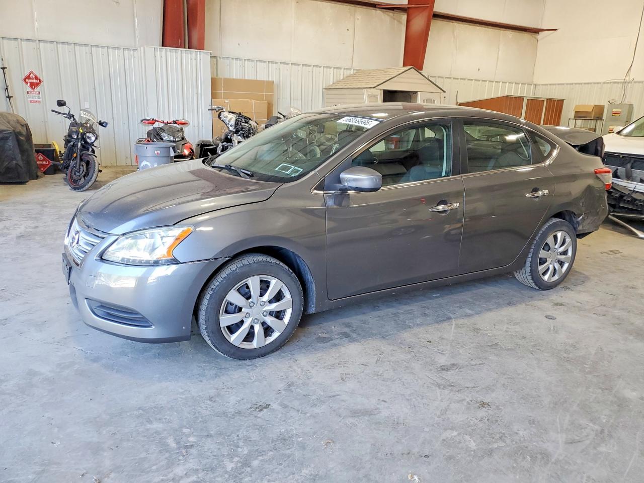 Salvage Nissan Sentra Image