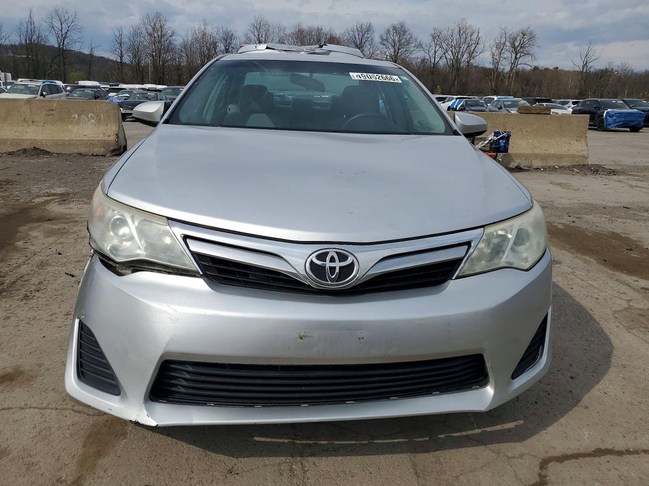 Toyota Camry Le