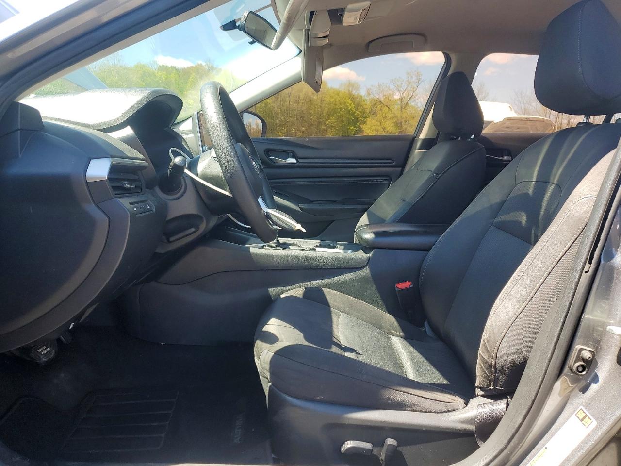 Nissan Altima S