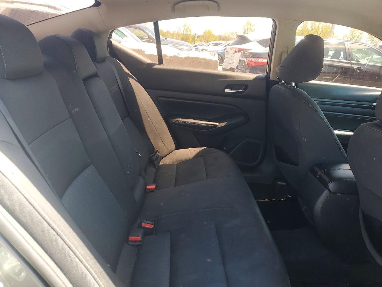 Nissan Altima S