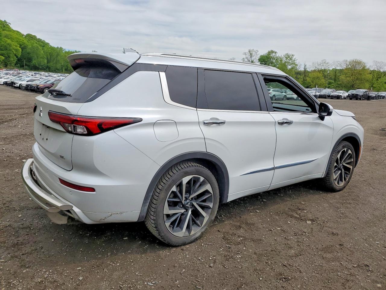 Mitsubishi Outlander Sel