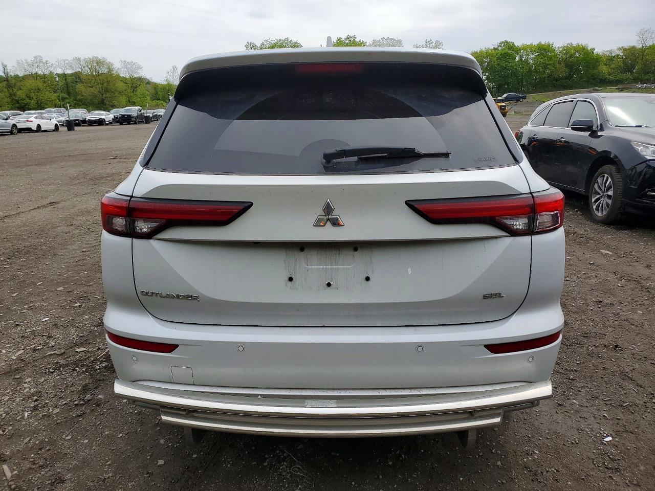 Mitsubishi Outlander Sel