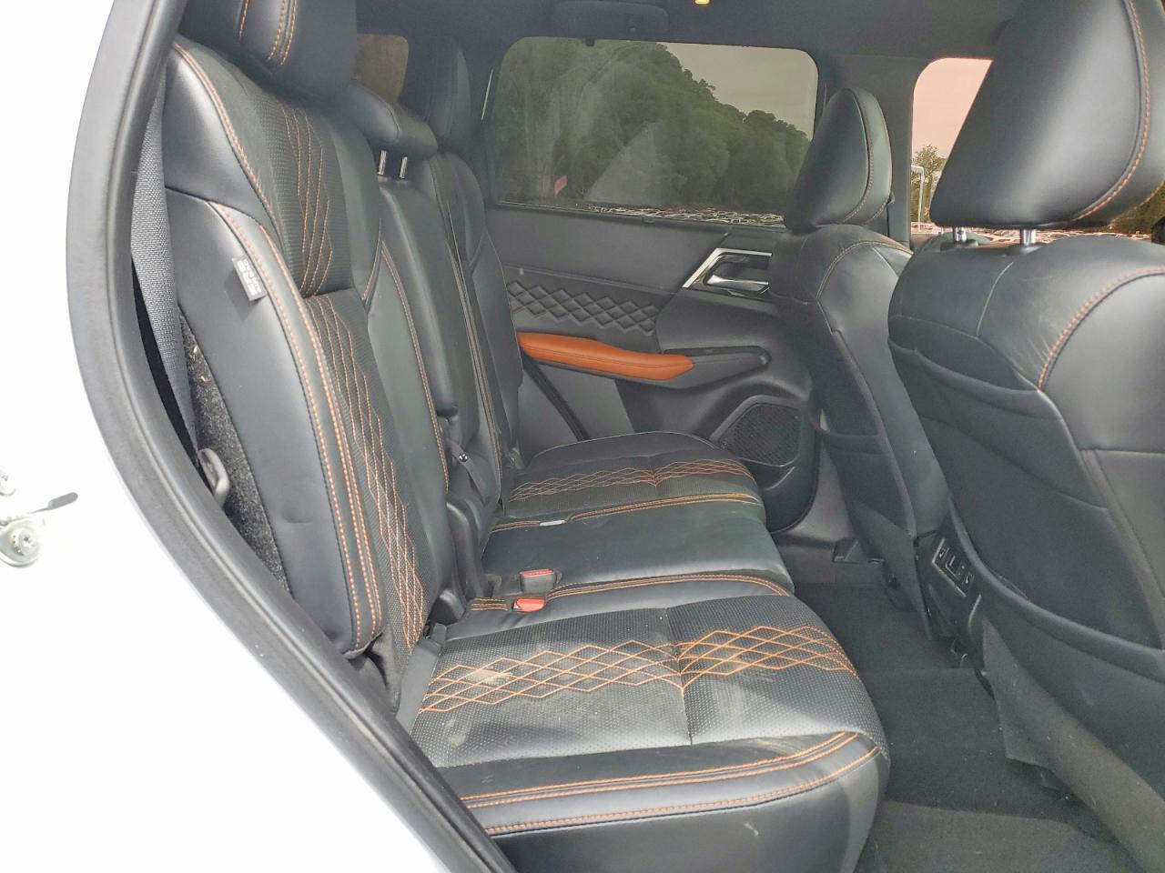 Mitsubishi Outlander Sel