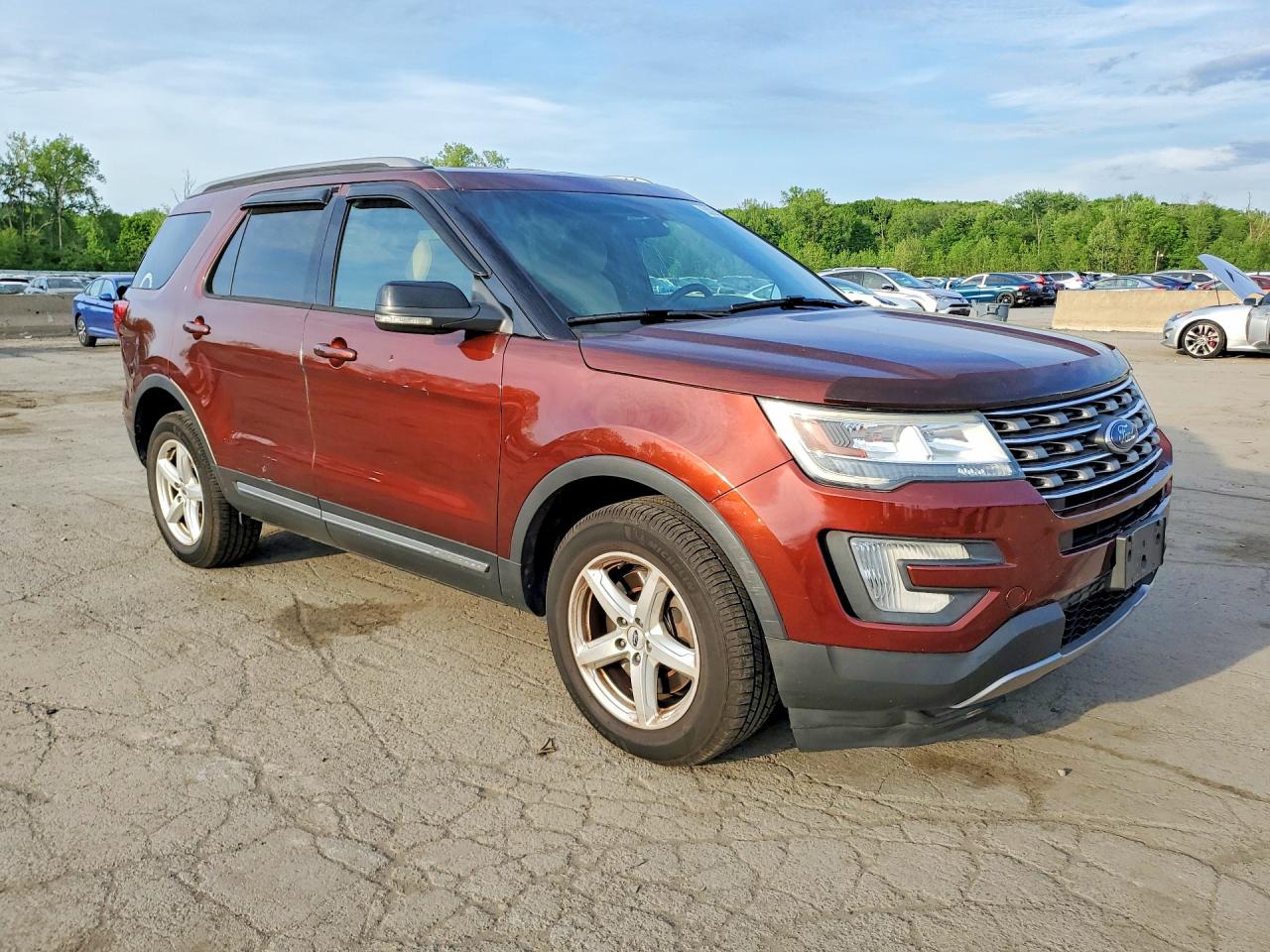 Ford Explorer Xlt