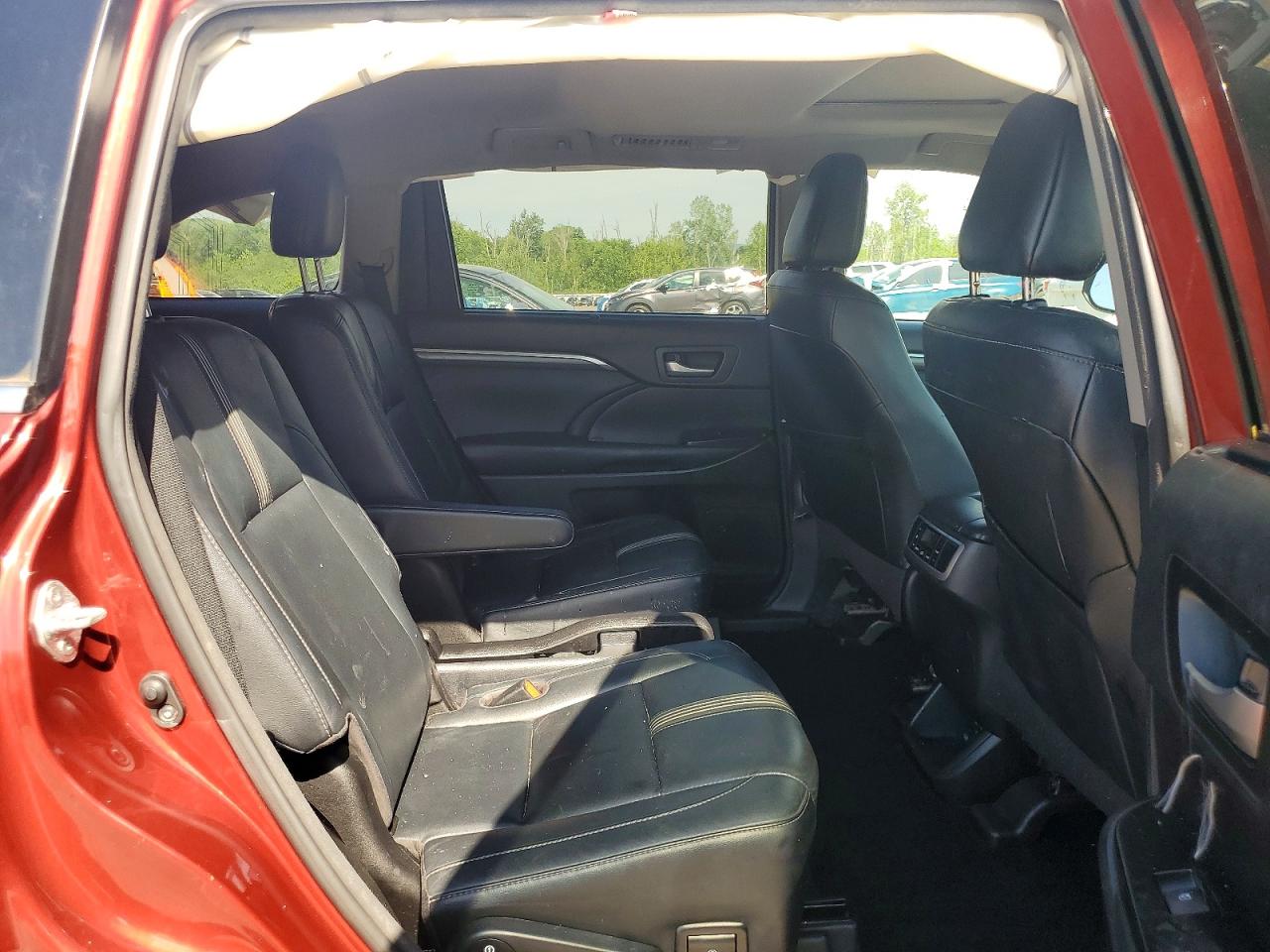 Toyota Highlander Se