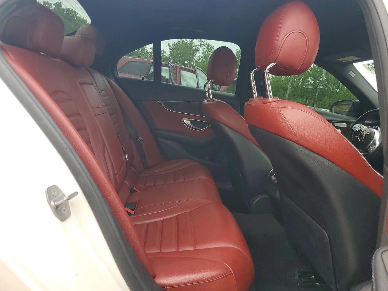 Mercedes-Benz C-Class 300 4matic