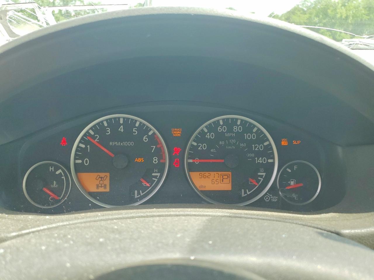 Nissan Pathfinder S