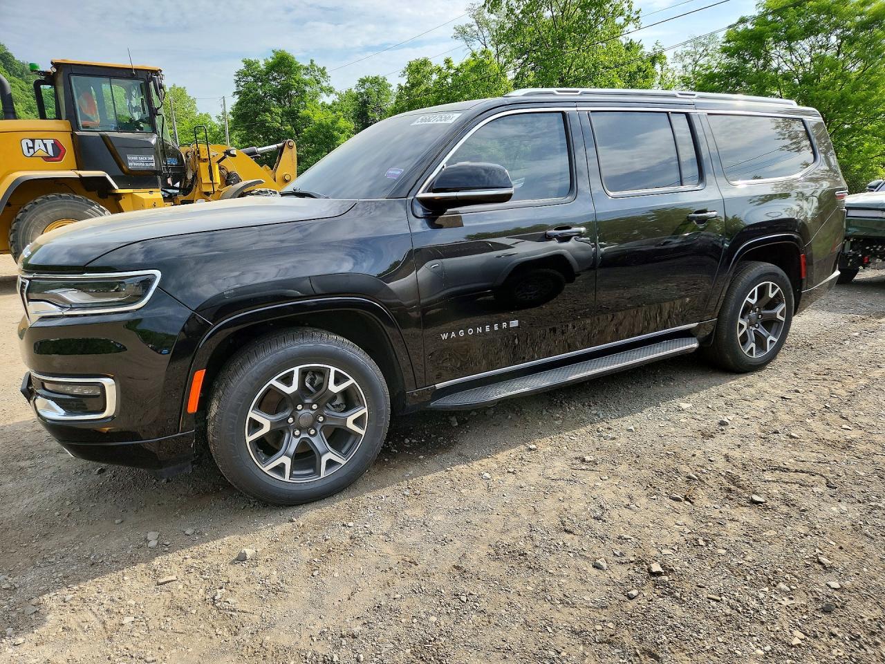 Salvage Jeep Wagoneer Image