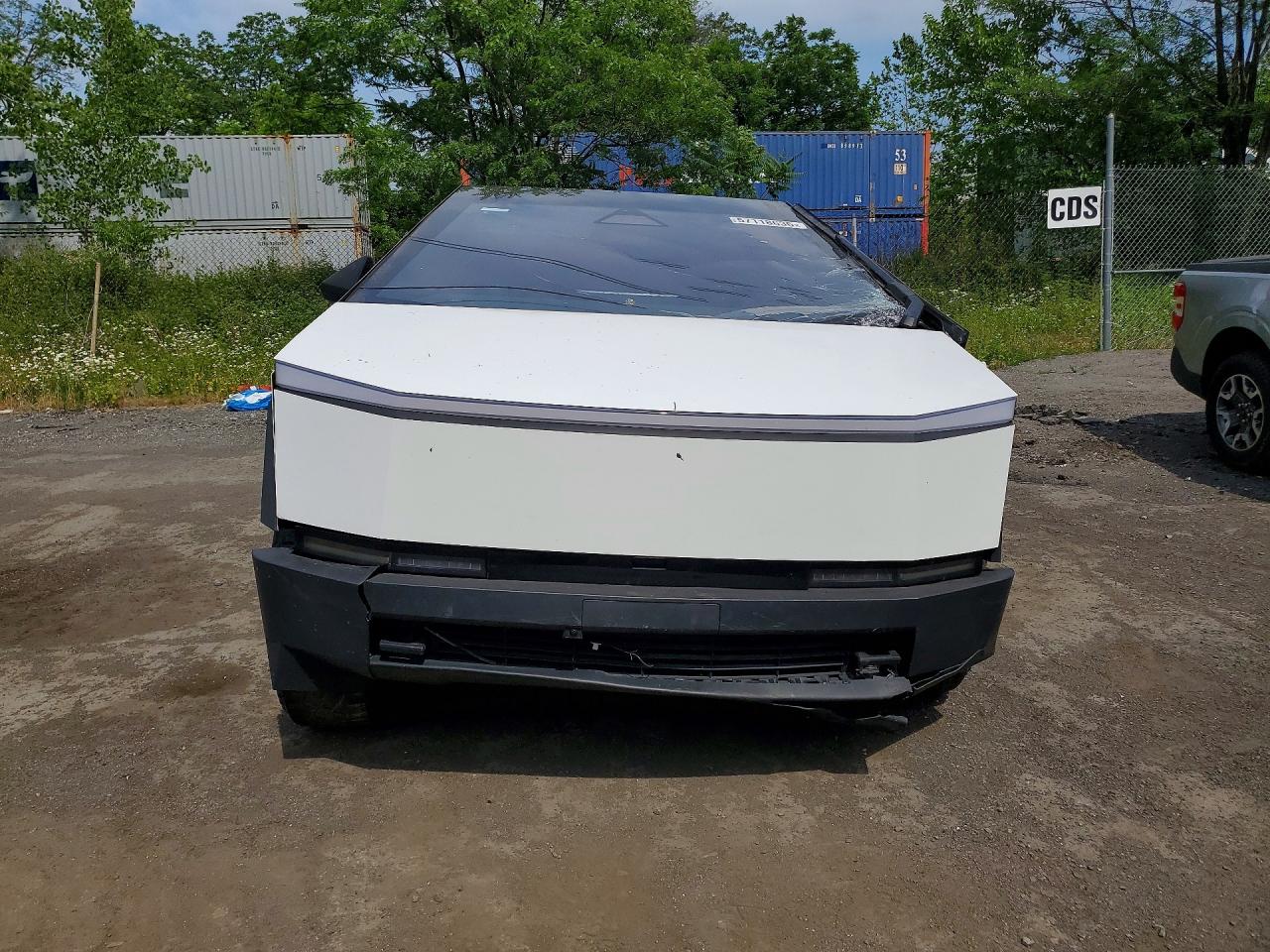Tesla Cybertruck