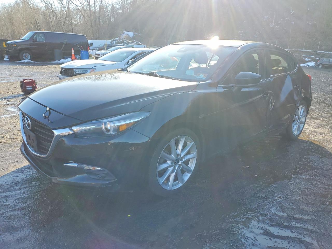 Salvage Mazda 3 Image
