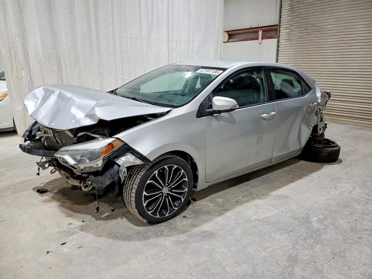Salvage Toyota Corolla Image