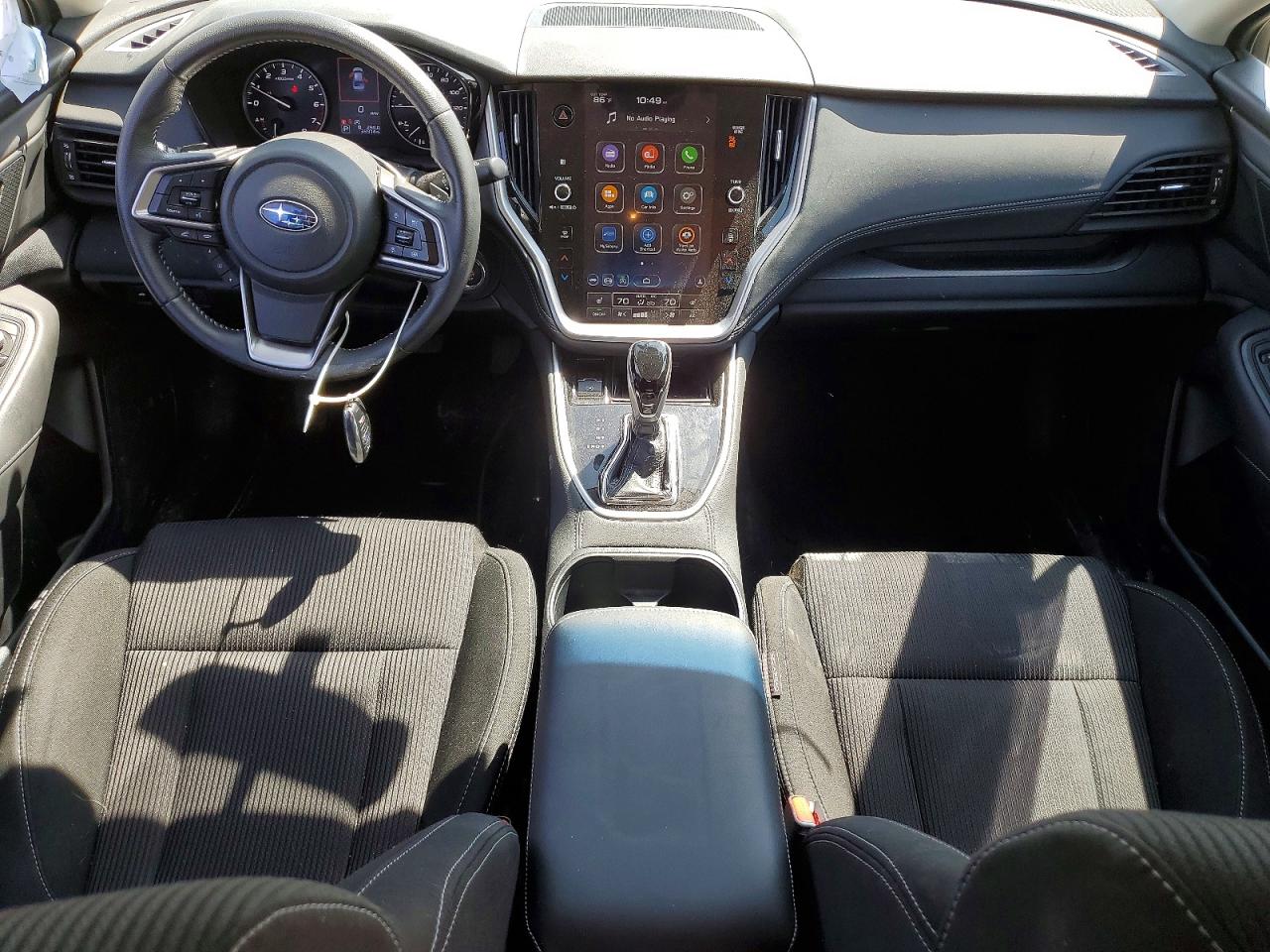 Subaru Legacy Premium