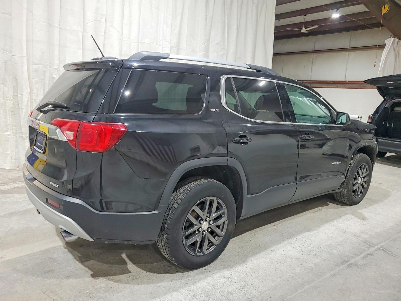GMC Acadia Slt-1