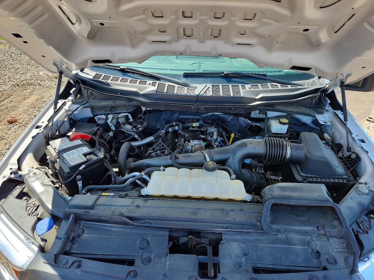 Ford F-150 Super Cab