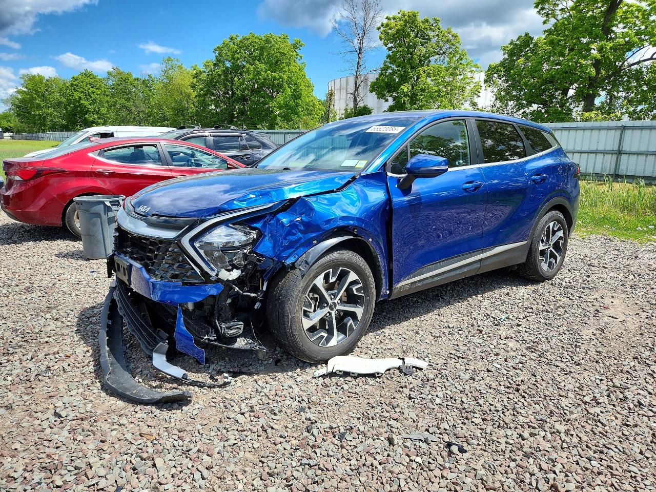 Salvage Kia Sportage Image
