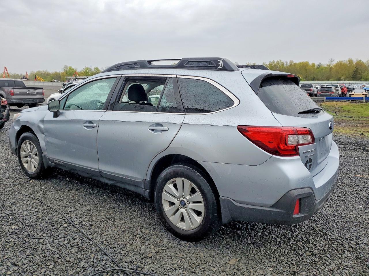 Subaru Legacy 2.5i