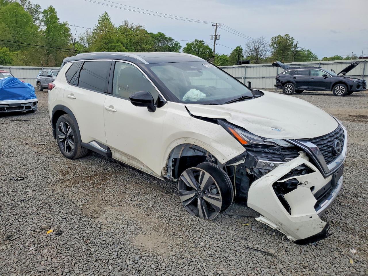Nissan Rogue Platinum