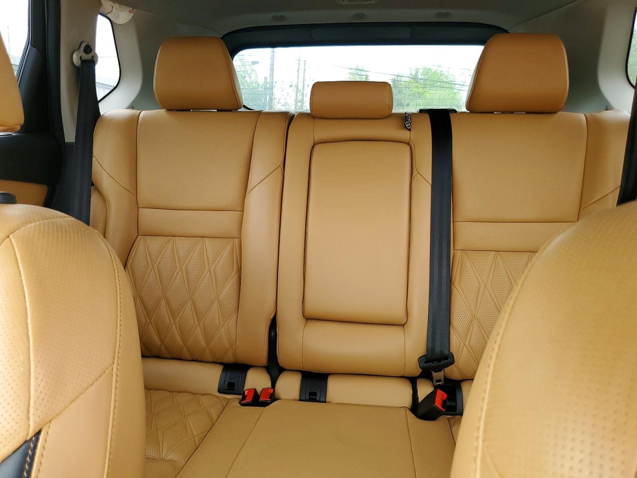 Nissan Rogue Platinum