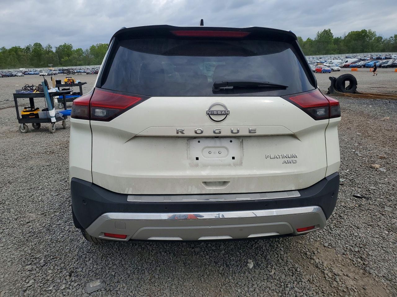 Nissan Rogue Platinum