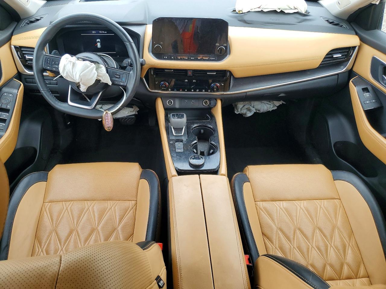 Nissan Rogue Platinum