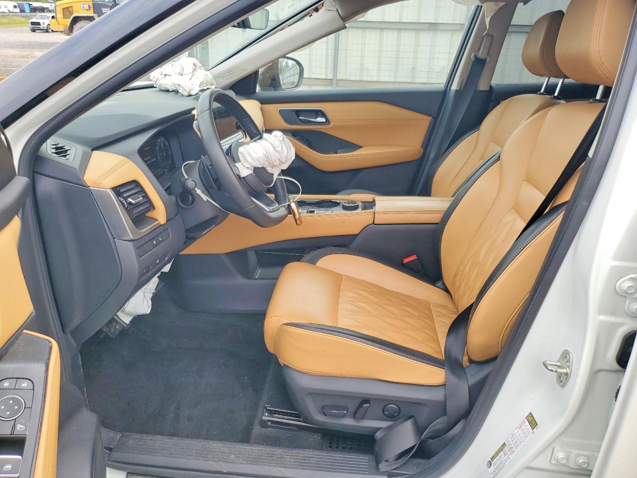 Nissan Rogue Platinum