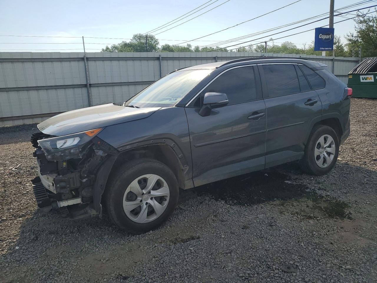 Salvage Toyota RAV4 Image
