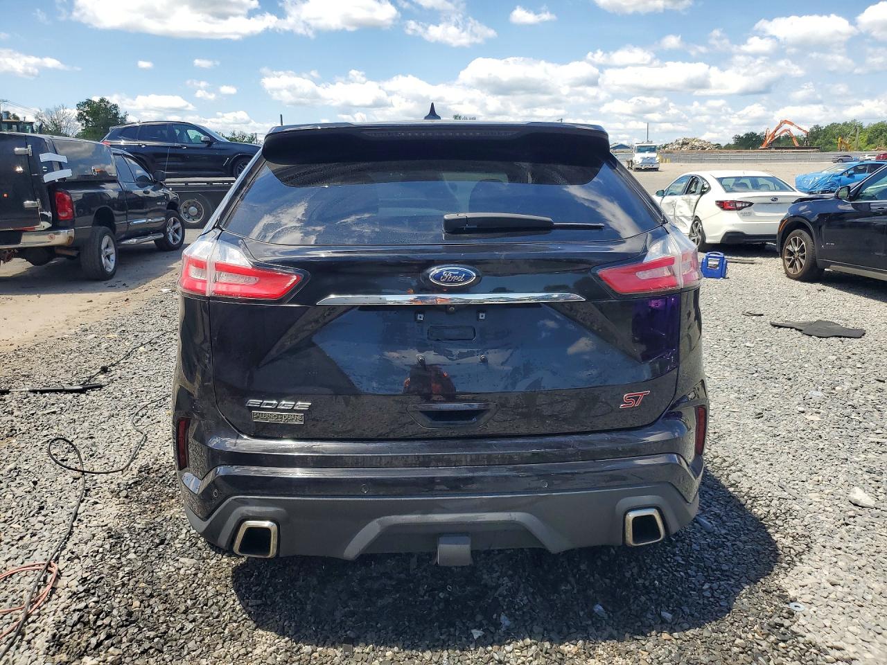 Ford Edge St